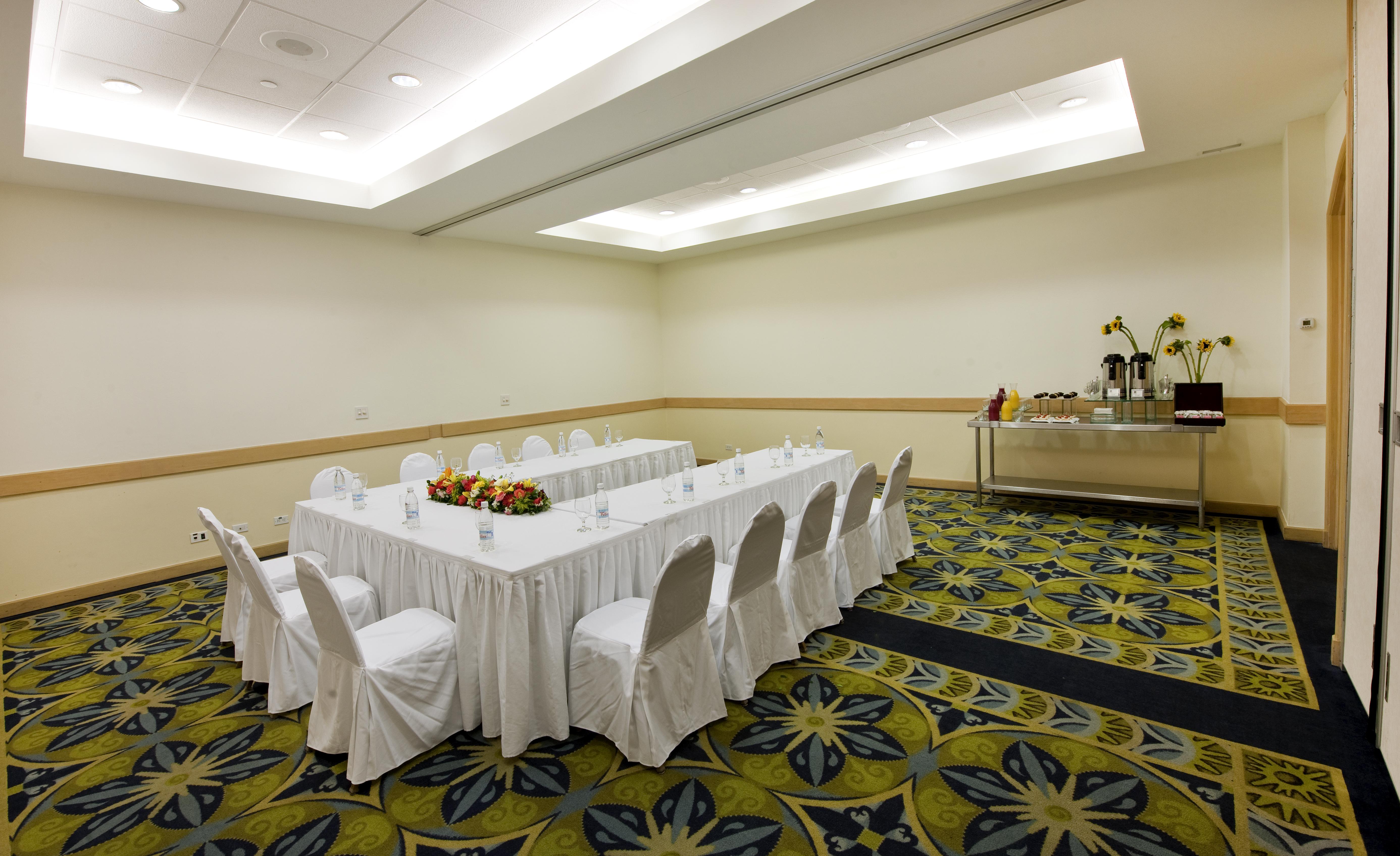 Four Points By Sheraton Santo Domingo Buitenkant foto