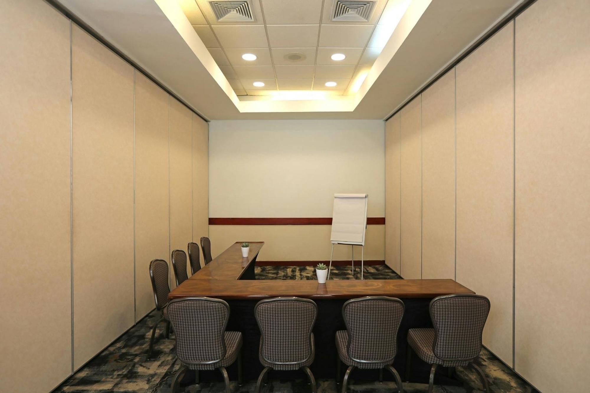Four Points By Sheraton Santo Domingo Buitenkant foto